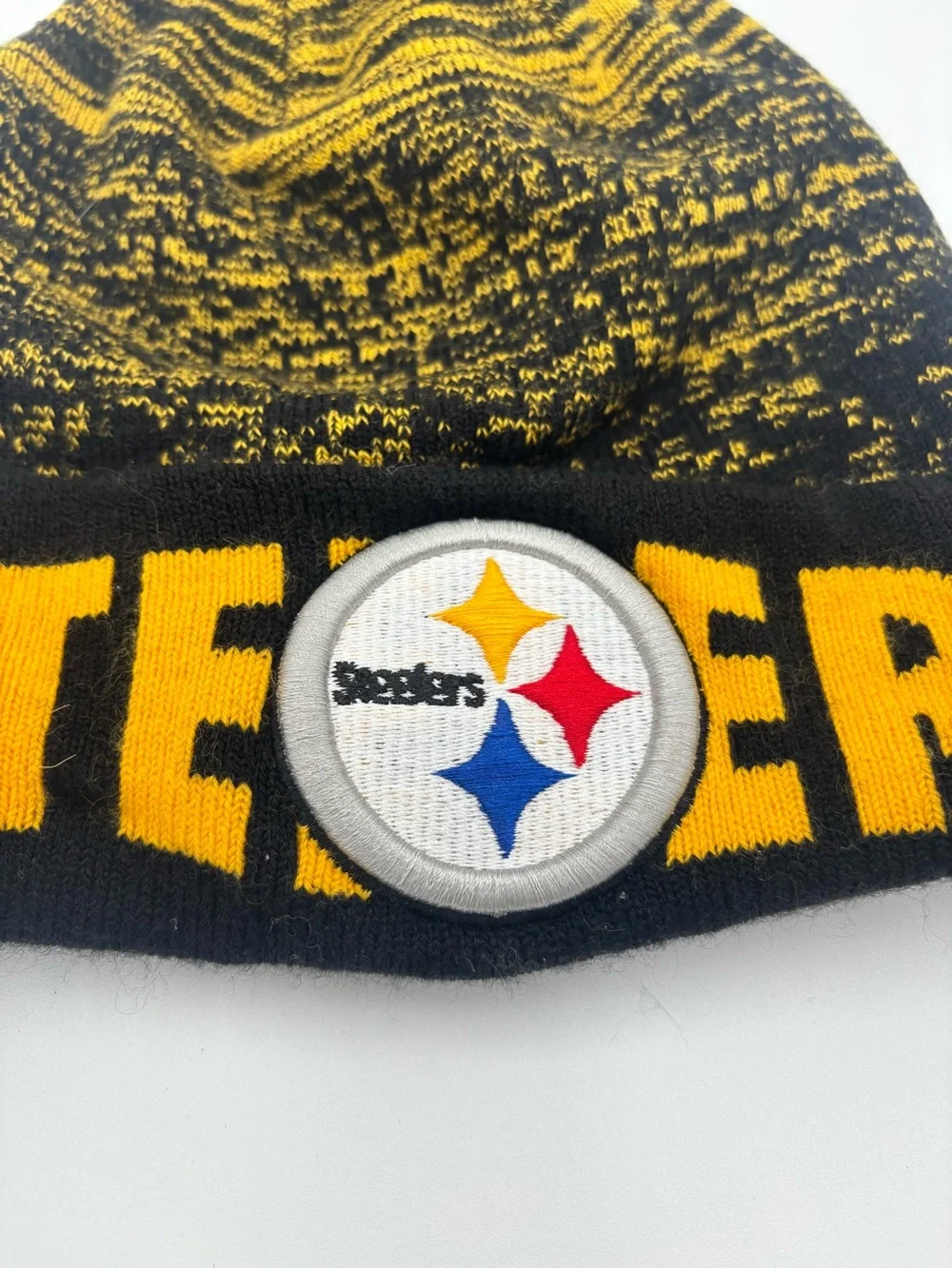 Pittsburgh Steelers New Era Pom Beanie - Black & Gold